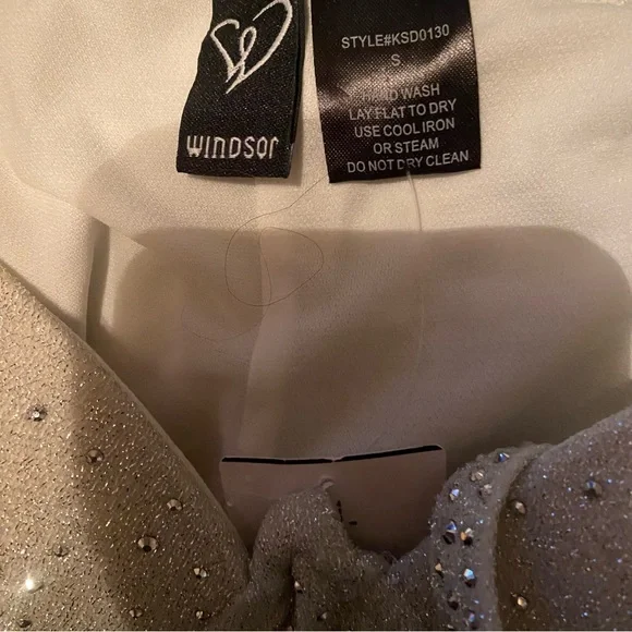 Fancy DRESS - Picture 6 of 6